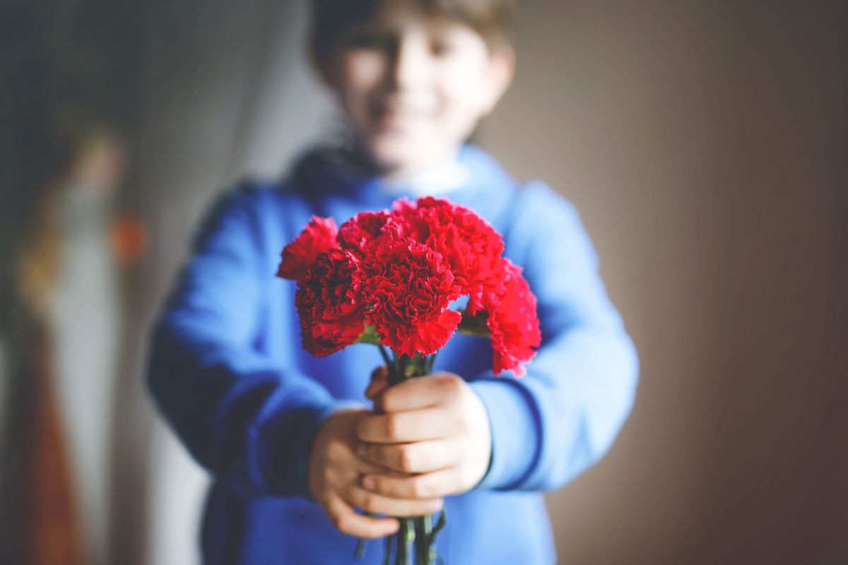 goździk gożdziki dzień matki 26 maja Closeup of hands of preteen kid boy holding bunch of clove flowers. Child congrats and presents cloves to mother or girl friend for mothers day or valentines day.
Closeup of hands of preteen kid boy holding bunch of clove flowers. Child congrats and presents cloves to mother or girl friend for mothers day or valentines day
kid, boy, bunch, flowers, closeup, cloves, red, mothers, day, valentines, surprise, expression, childhood, handsome, tenderness, happiness, birthday, lifestyle, flower, congrats, portrait, positive, event, holding, youth, adorable, person, cheerful, smiling, children, son, beautiful, motherhood, little, present, celebration, mother, holiday, happy, parent, gift, red clove, bouquet, blossoming, caucasian, seasonal, woman, pink, child, young, kid, boy, bunch, flowers, closeup, cloves, red, mothers, day, valentines, surprise, expression, childhood, handsome, tenderness, happiness, birthday, lifestyle, flower, congrats, portrait, positive, event, holding, youth, adorable, person, cheerful, smiling, children, son, beautiful, motherhood, little, present, celebration, mother, holiday, happy, parent, gift, red clove, bouquet, blossoming, caucasian, seasonal, woman, pink, child, young