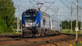 Maszyna Jadwiga już drąży pod Limanową najdłuższy tunel kolejowy w Polsce. To druga i dużo większa tunelownica z Chin
