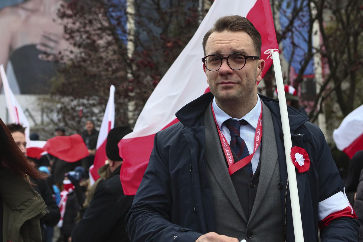 11.11.2022 r., Warszawa. Łukasz Mejza na Marszu Niepodległości, zorganizowanym przez środowiska narodowe pod hasłem "Silny Naród - Wielka Polska"