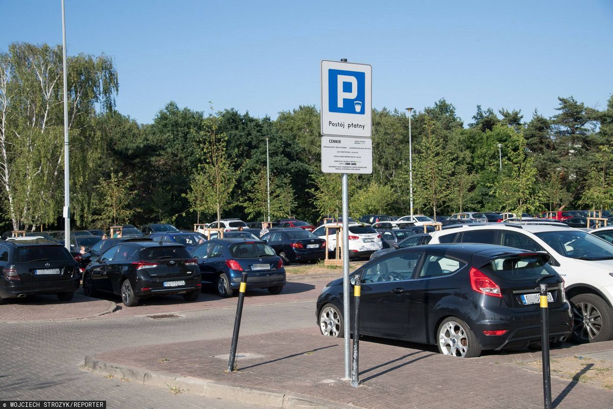 UOKiK dopatrzył się błędów w działaniach zarządcy parkingów