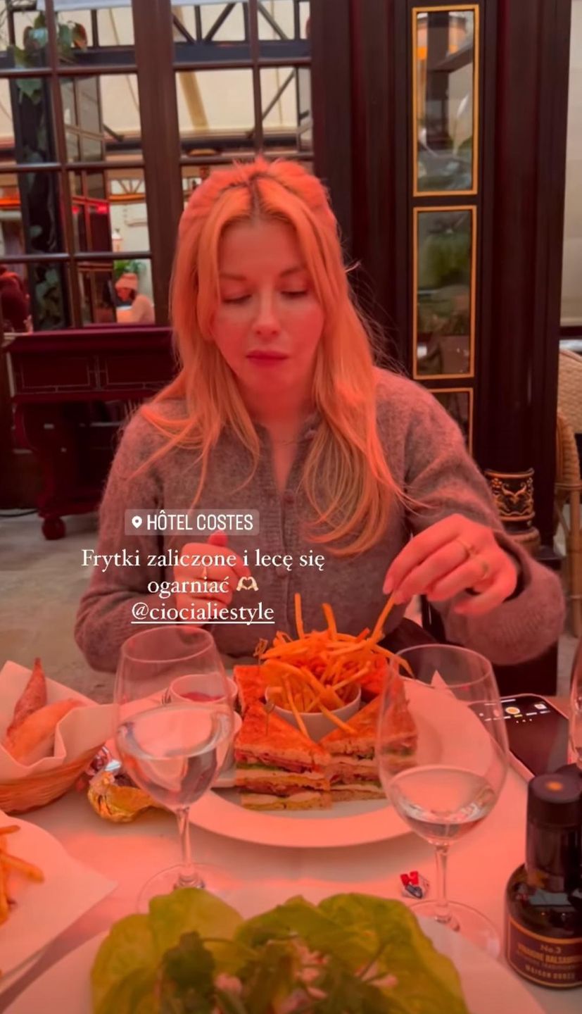 Jessica Mercedes na premierze "Emily w Paryżu"