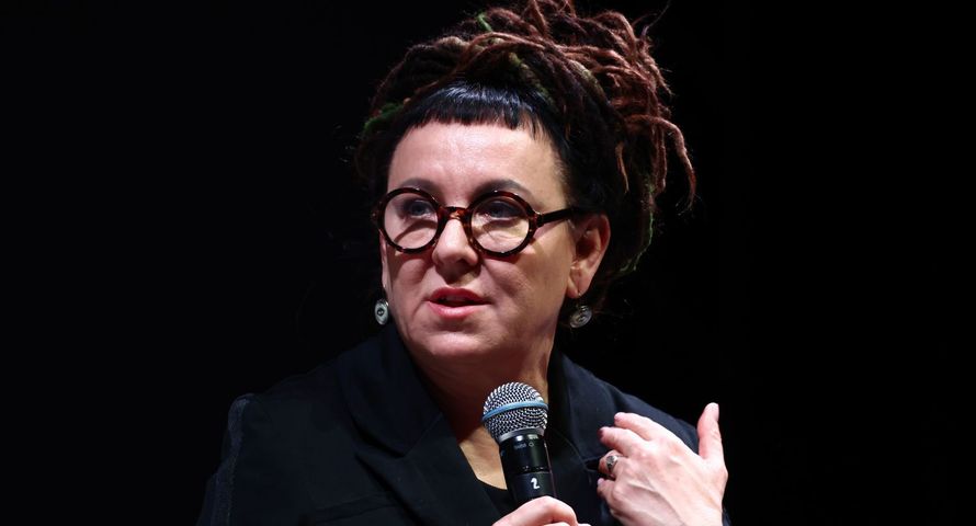 Olga Tokarczuk kontra naczelni polskich mediów. "AI to narzędzie, nigdy autor"