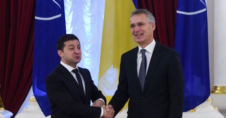 NATO wspiera Ukrainę. Rosja: "To destabilizacja i prowokacja"