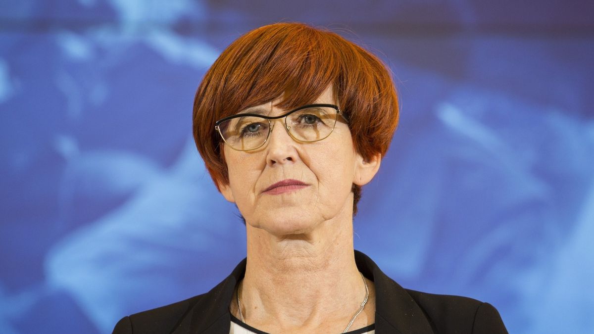 Minister pracy zdementowała doniesienia o rewolucyjnych zmianach w kodeksie pracy.