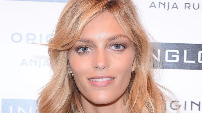 22-11-2014  Warszawa

Anja Rubik promuje perfumy w Inglocie fot. P.Kibitlewski 

fot. P.Kibitlewski/ONS