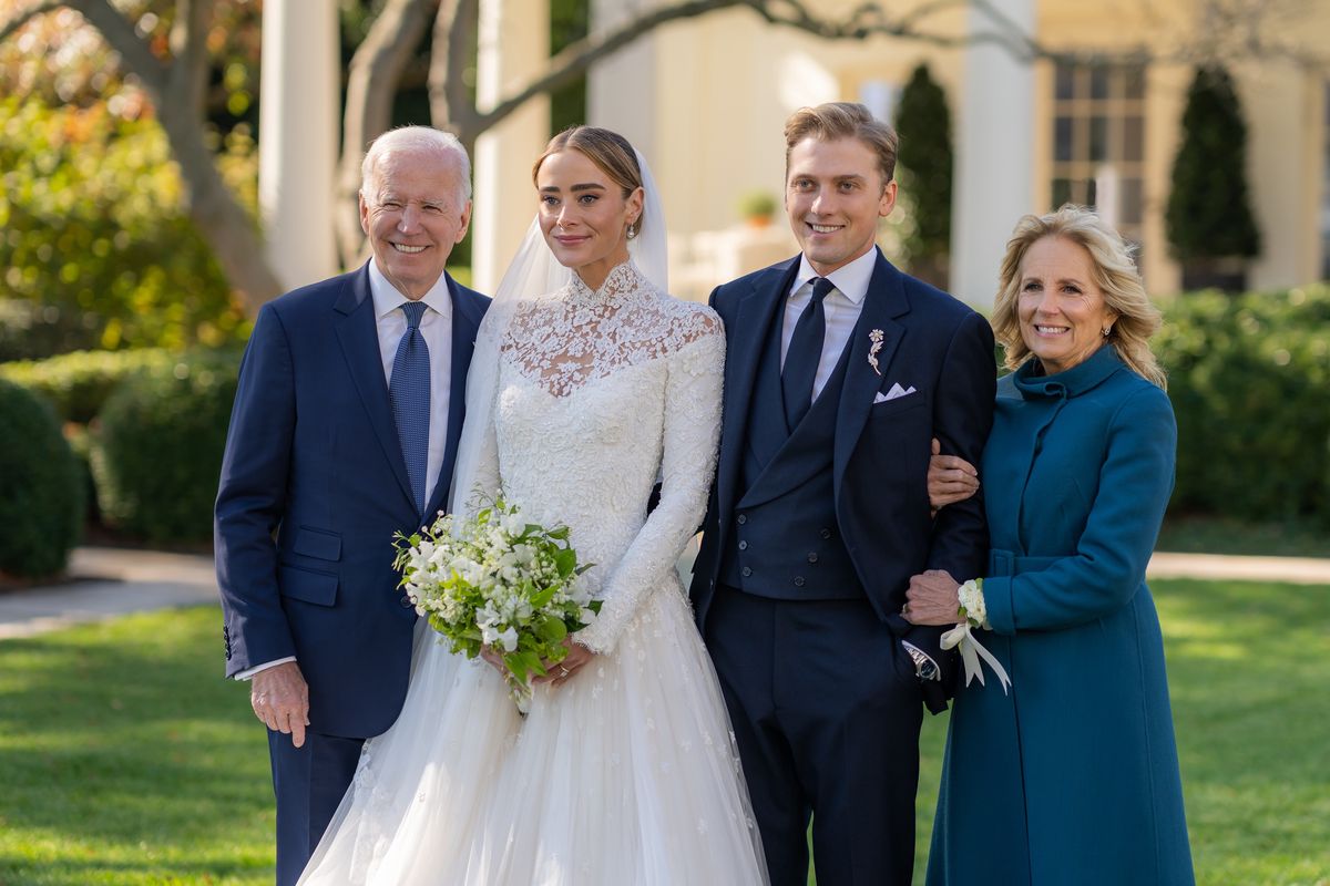 Wnuczka Bidena wzięła ślub w Białym Domu