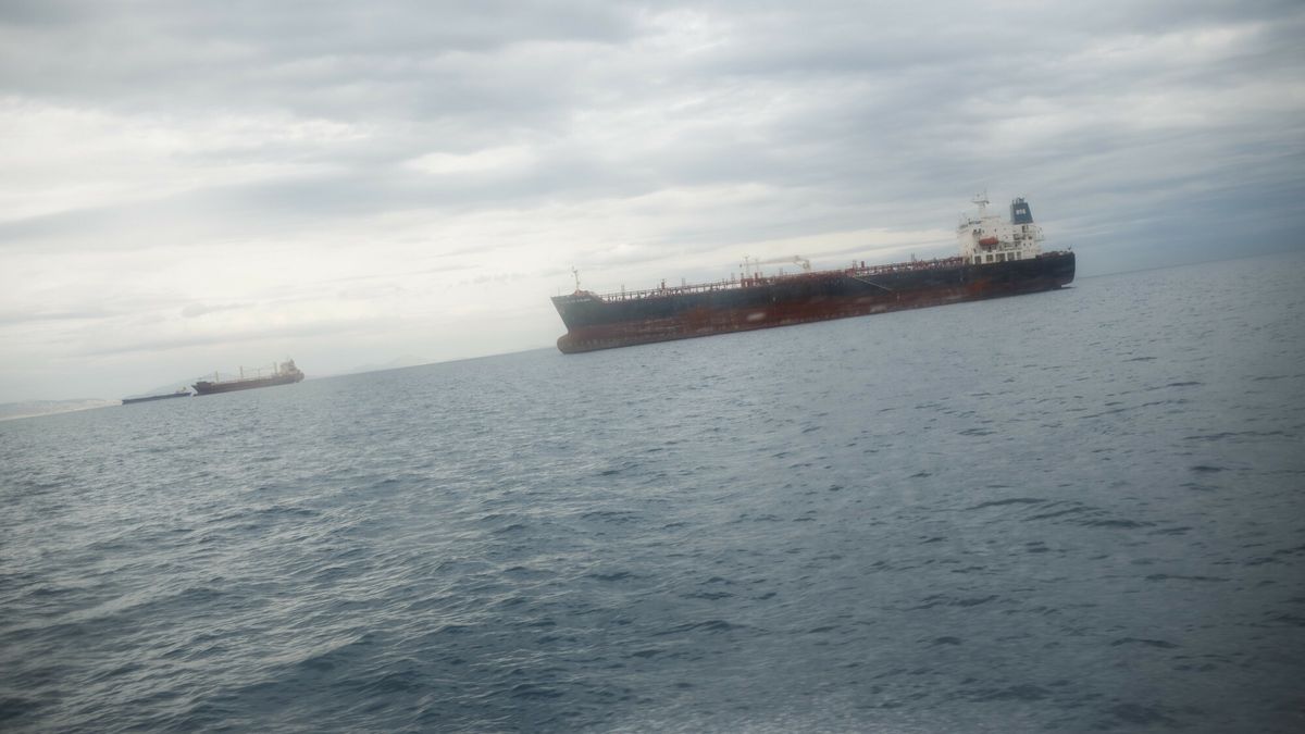 Doszło do eksplozji na dwóch rosyjskich tankowcach.