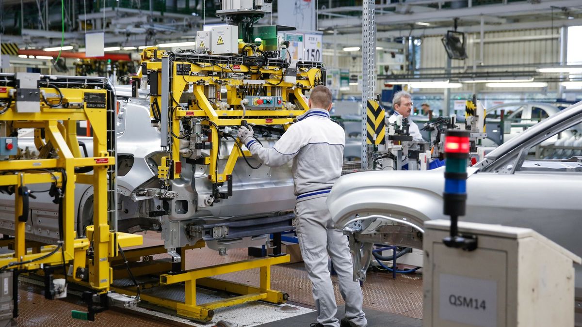 Produkcja modelu Jeep Avenger w Tychach
Fot. Tomasz Kawka/East News Tychy 08.03.2023 Prezentacja nowej linii produkcyjnej modelu Jeep Avenger w zakladach firmy Stellantis w Tychach.
Tomasz Kawka