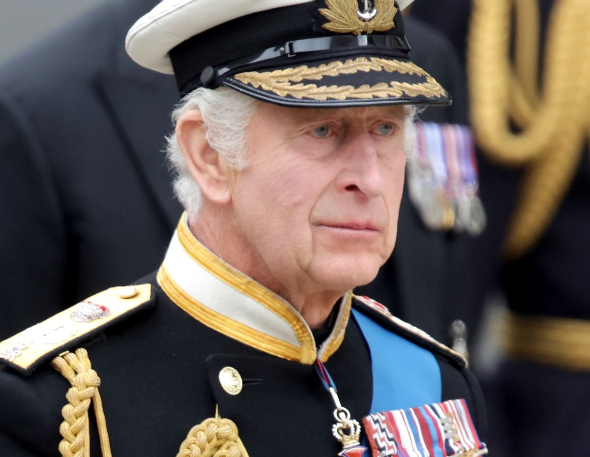 Król Karol III będzie koronowany w dniu urodzin wnuka