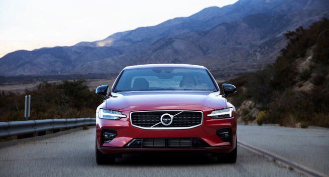 Nowe Volvo S60 w Polsce w ofercie First Edition od 165 tys. zł (wideo)