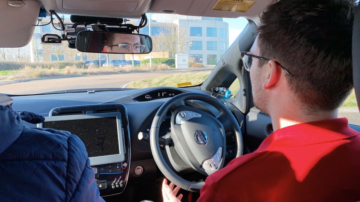 Inżynierowie Nissana starają się, by ich auto autonomiczne prowadziło się bardziej jak kierowane przez człowieka niż komputer