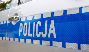 Trzech mężczyzn zaatakowanych na skwerku. "Prawdopodobnie siekierą"