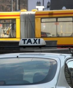 Nawet 8 tys. nielegalnych "taksówek" w stolicy. Tylko w 2015 roku 631 mandatów