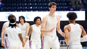 Niesamowity 19-latek przeszedł do historii. Cała hala wiwatowała