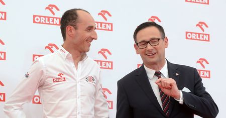 Prezes "karmi pelikany". Przez wywiad Jarosława Kaczyńskiego w PiS-ie rozgrzały plotki