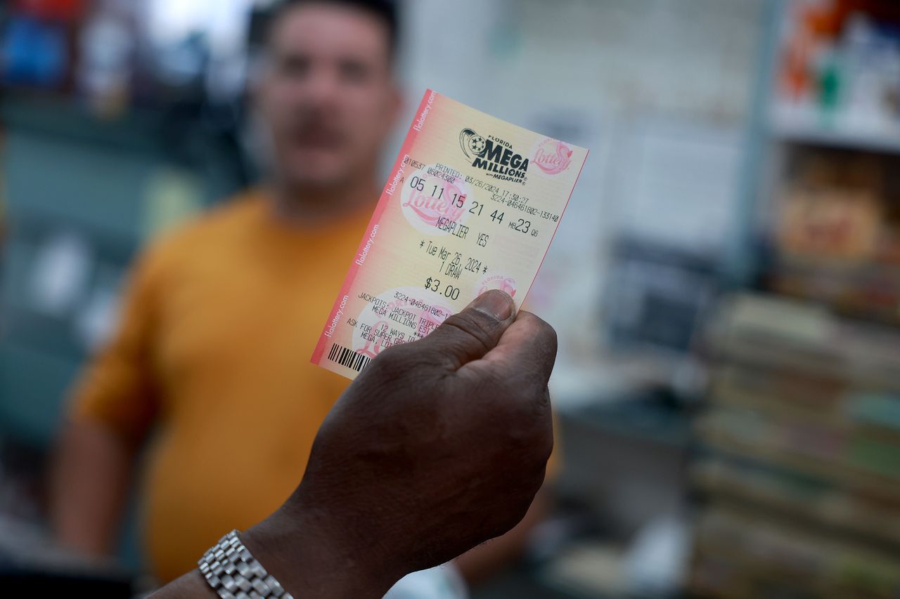 The winner of the Mega Millions lottery still hasn't claimed the billion dollars.