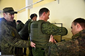 "Rozkazy mobilizacyjne". W Rosji zaczęto wzywać rezerwistów