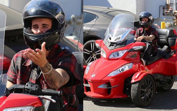 Bieber jechał motocyklem PO CHODNIKU! Prawie potrącił niepełnosprawną kobietę!