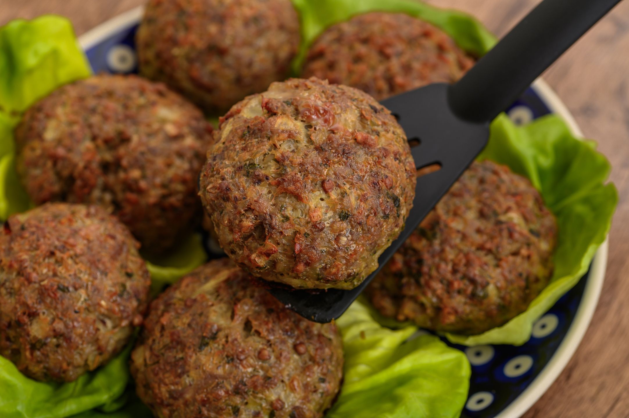 Pawel Kacperek
falafel, kotlet, burger, obiad, kotlet mielony, stos, dużo, apetyczny, zdrowy, pycha, pokusa, panierowany, skórka, pieczony, smażony, domowy, przepis babci, polski obiad, kuchnia polska, kotlety mielone, klopsiki, z bliska, izolowany, zbliżenie, jedzenie, wieprzowina, gotowanie, przepyszny, delikatesowy, smaczny, gotowane, danie gotowe, fototapeta, tapeta