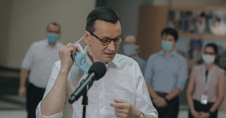 Deklaracja premiera przeraża wirusologa. "Nasz los naprawdę w naszych rękach"