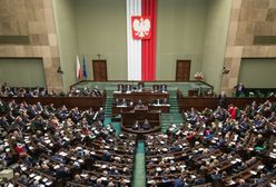 Sondaż. PiS na pierwszym miejscu. Ruch Szymona Hołowni wciąż z dobrym wynikiem