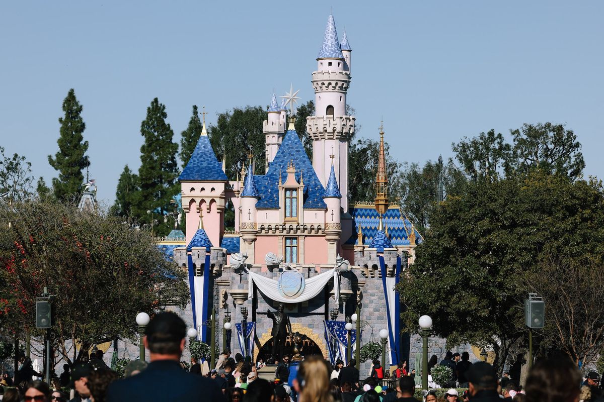 Do nieszczęśliwego wypadku doszło w Disneylandzie w Anaheim w USA
