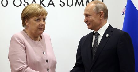 Rosjanie pożałują ataku na Angelę Merkel? Niemcy zapowiadają sankcje