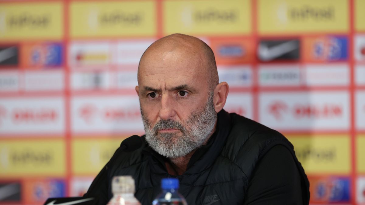 PAP / Leszek Szymański / Na zdjęciu: Michał Probierz