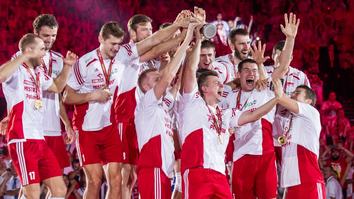 Zdjęcie okładkowe artykułu: WP SportoweFakty / Adrian Sawko / Na zdjęciu: reprezentacja Polski po zdobyciu złotego medalu MŚ w 2014 roku w Spodku