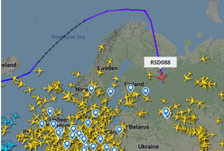 Rosyjski samolot wraca do Moskwy. Na pokładzie wydaleni dyplomaci