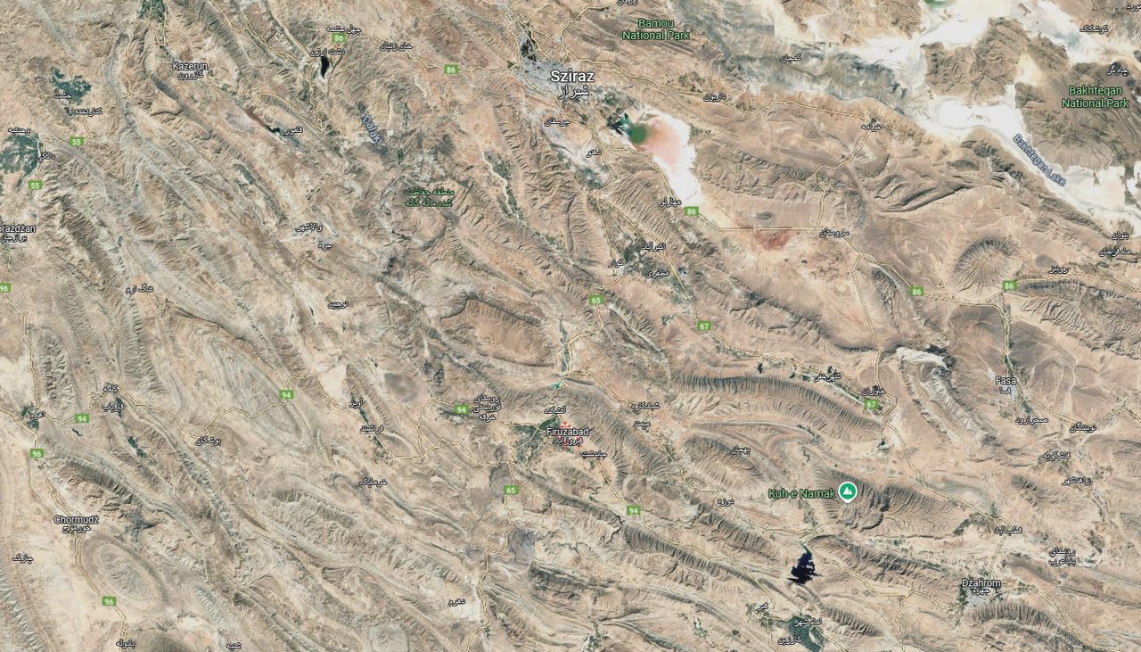 Tragiczny wypadek autobusu w Iranie. 21 osób nie żyje