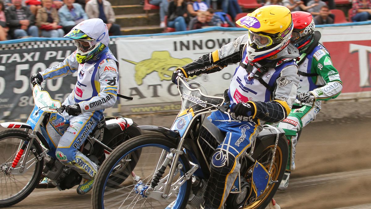 WP SportoweFakty / Adrian Skorupski / Marcin Nowak (w białym kasku)