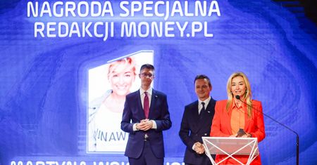 "Zatrważające dane". Martyna Wojciechowska z Nagrodą Money.pl za projekt Młode Głowy