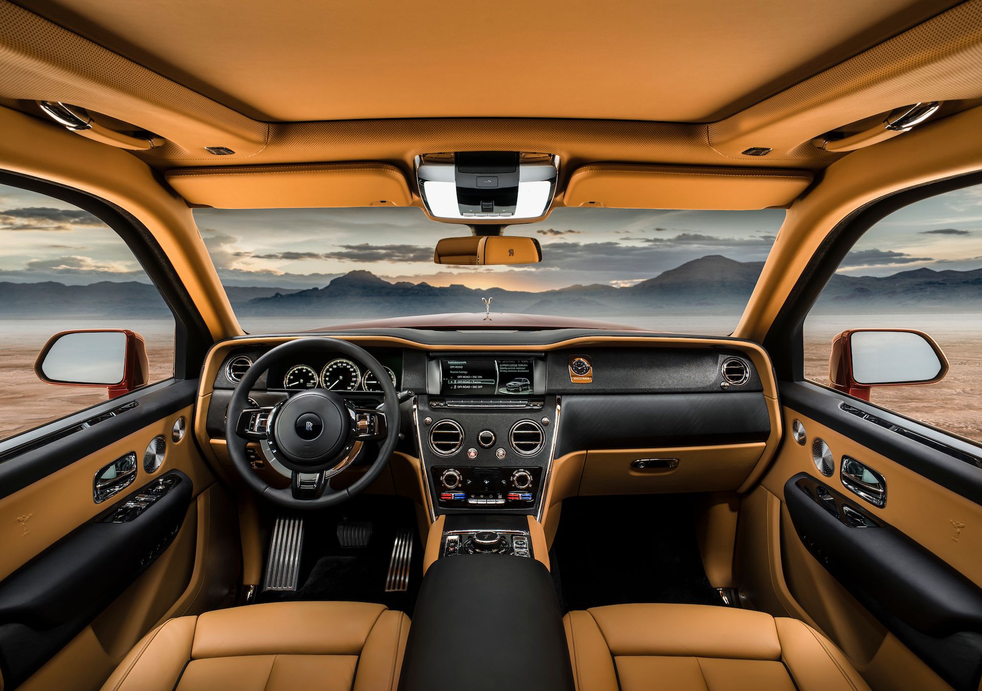 Rolls-Royce Cullinan (2018) - wnętrze