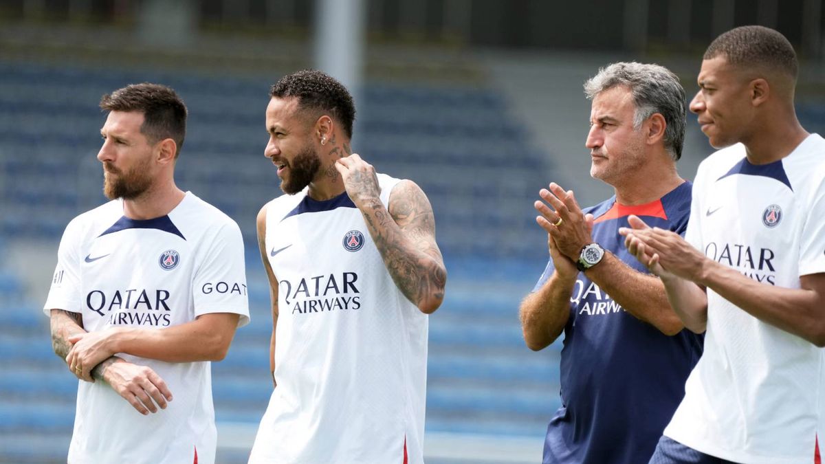 Getty Images / Koji Watanabe / Lionel Messi, Neymar, Christophe Galtier i Kylian Mbappe