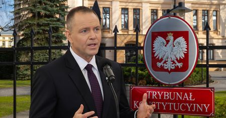 Zamieszanie ze ślubowaniem sędziów TK. Zaskakujący wist Pałacu