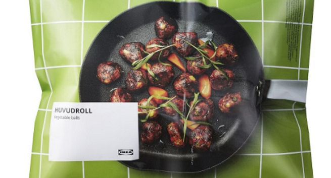 IKEA wycofuje partię klopsików przez zanieczyszczanie plastikiem