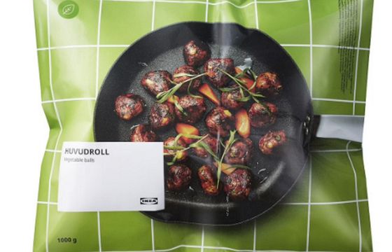 IKEA wycofuje partię klopsików przez zanieczyszczanie plastikiem