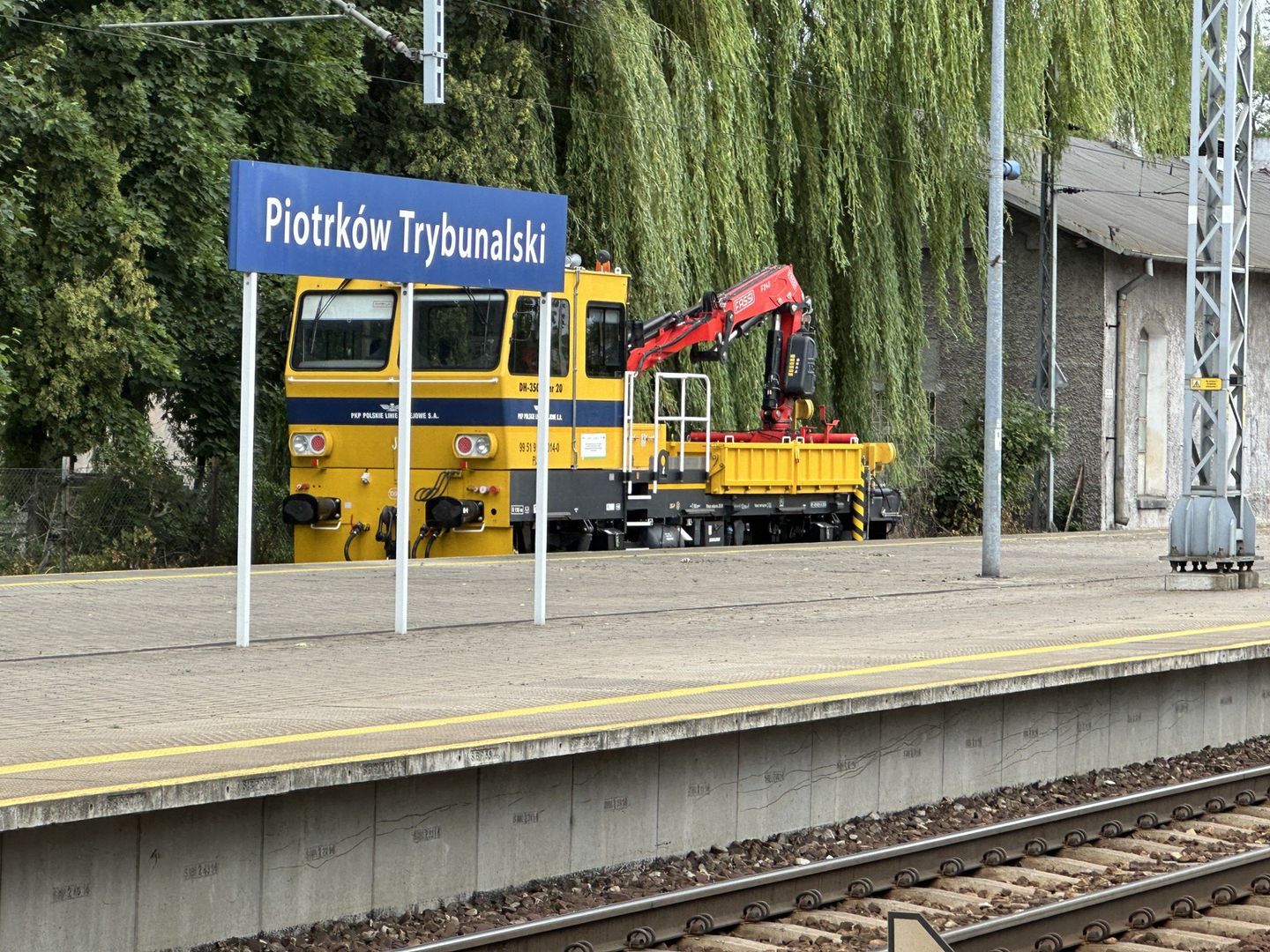 Pociągi przez Piotrków pojadą szybciej o 40 km/h. Rusza modernizacja linii kolejowej nr 1