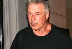 Widok rozdzierający serce. Alec Baldwin spotkał się z mężem zmarłej Halyny Hutchins
