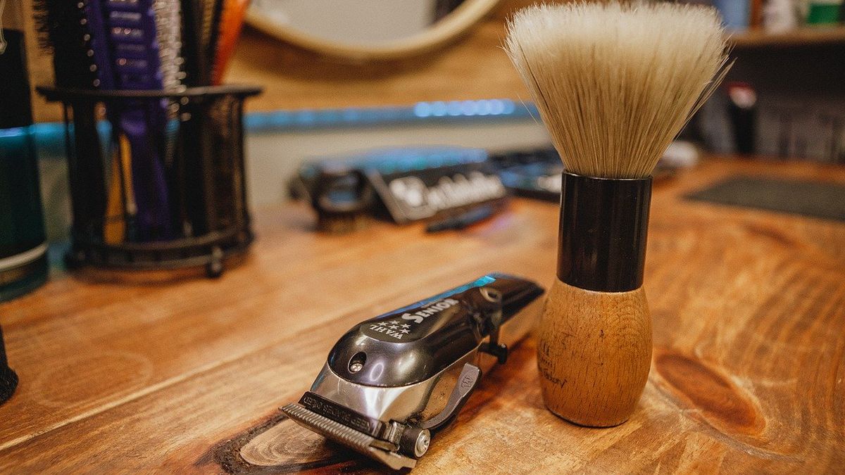 golarka golenie strzyżenie fryzjer barber