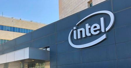 Intel z grafikami Xe w czerwcu. Wkrótce trzeci gracz na rynku dedykowanych GPU