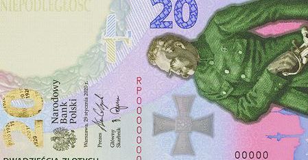 Warszawa. Jubileuszowy banknot z Piłsudskim pożądany. Skorumpował pracownika banku
