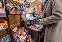 UOKiK przypilnuje, czy sklepy obniżają ceny. Rusza "stały monitoring"