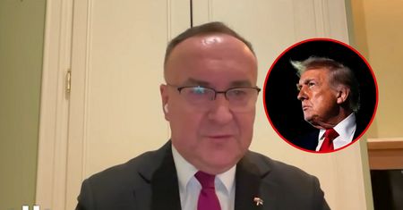 Nawrocki zaproszony przez Trumpa. "To, co wiemy, każe być ostrożnym"