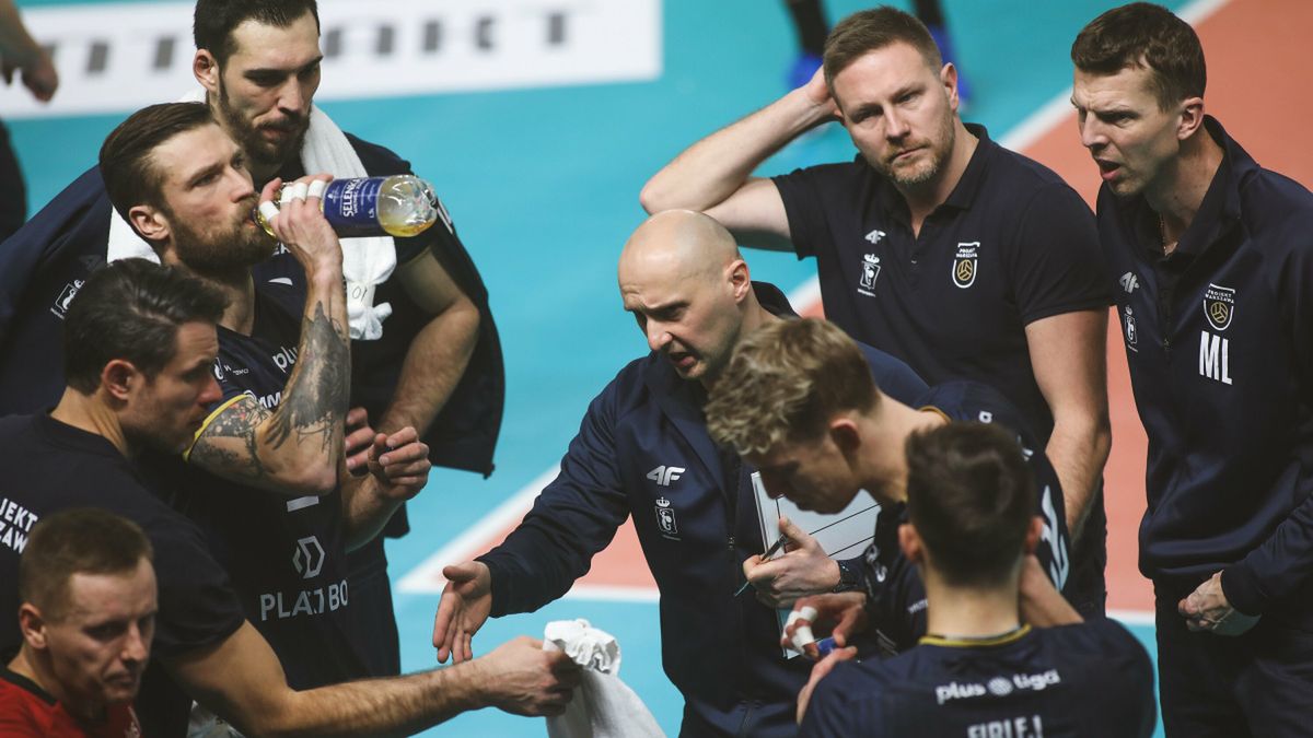 Materiały prasowe / Plusliga / Siatkarze i sztab szkoleniowy Projektu Warszawa