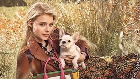 Piękna i znana aktorka u boku Neymara. Piłkarz pojechał z nią do Paryża