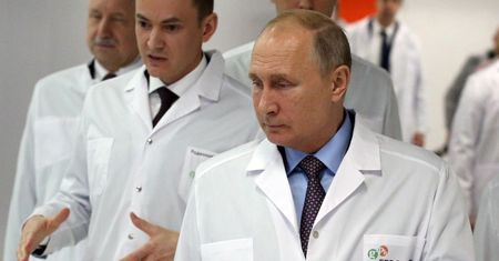 Córka Putina zapowiada przełom. Rosja otwiera laboratorium
