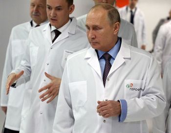Córka Putina zapowiada przełom. Rosja otwiera laboratorium