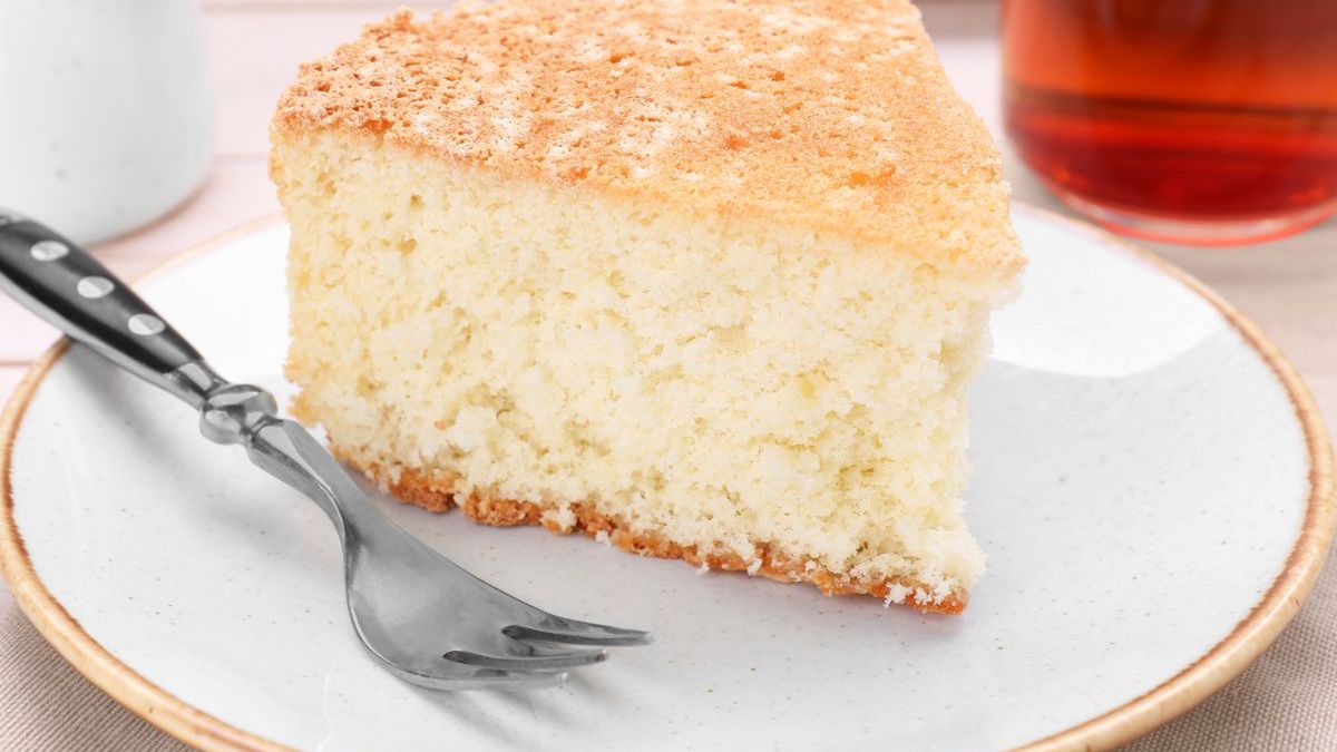 Udany puszysty biszkopt to podstawa wielu smakowitych deserów